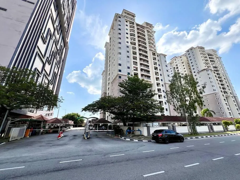 Casa Lago Melaka Raya 2Br/Wi-Fi/2Park/Cot/Smarttv 0*,  Malezja